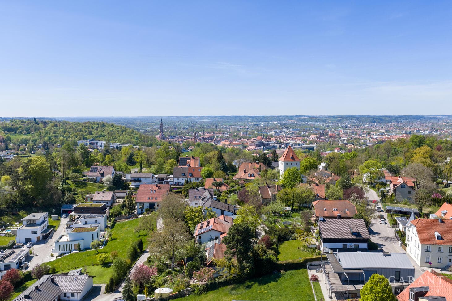 Moniberg Landshut - Seltenes ca. 2.788 qm Grundstück in Bestlage