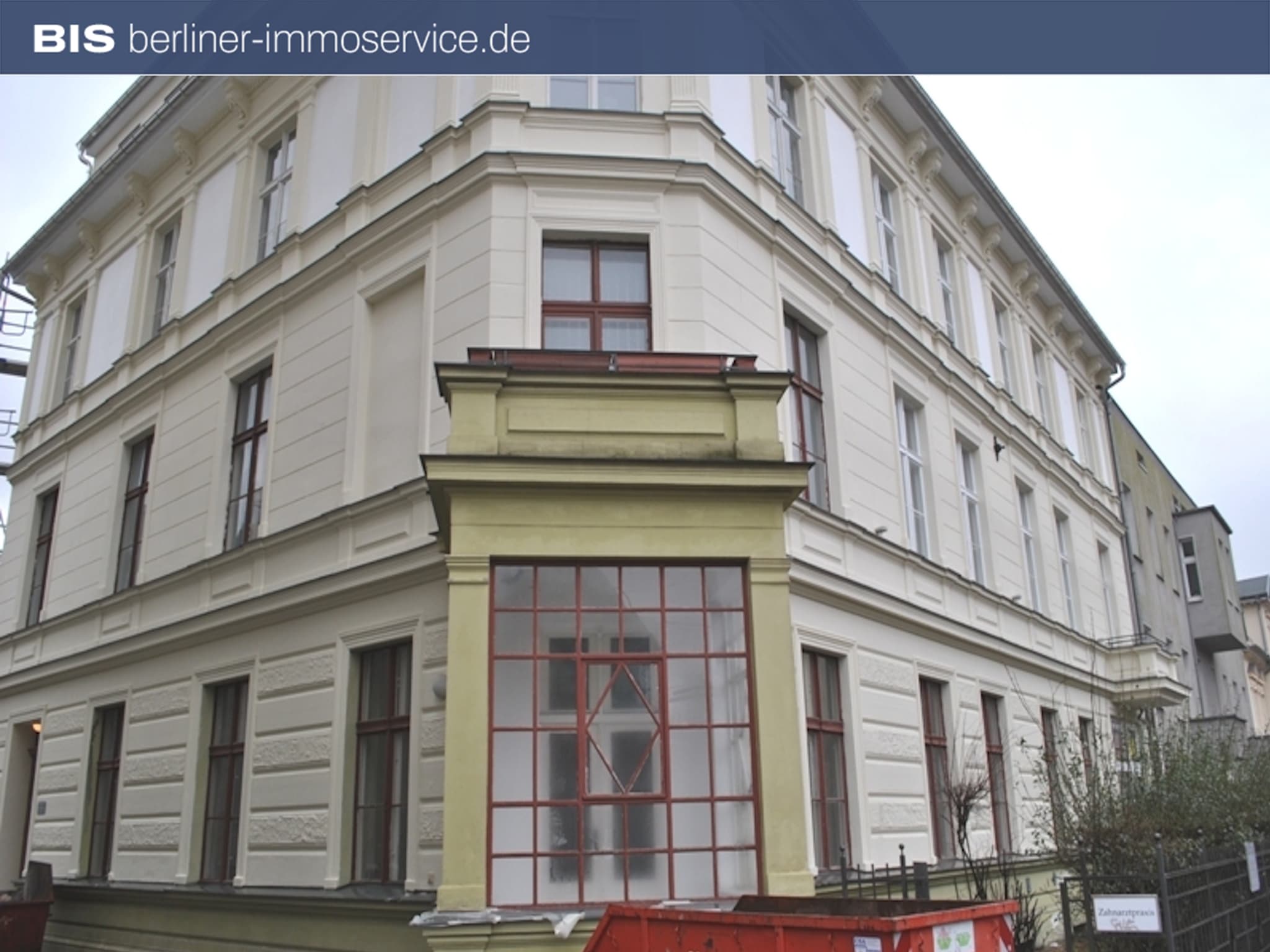 KOMPLETT SANIERTES MEHRFAMILIENHAUS IN BERLIN - FRIEDRICHSHAGEN