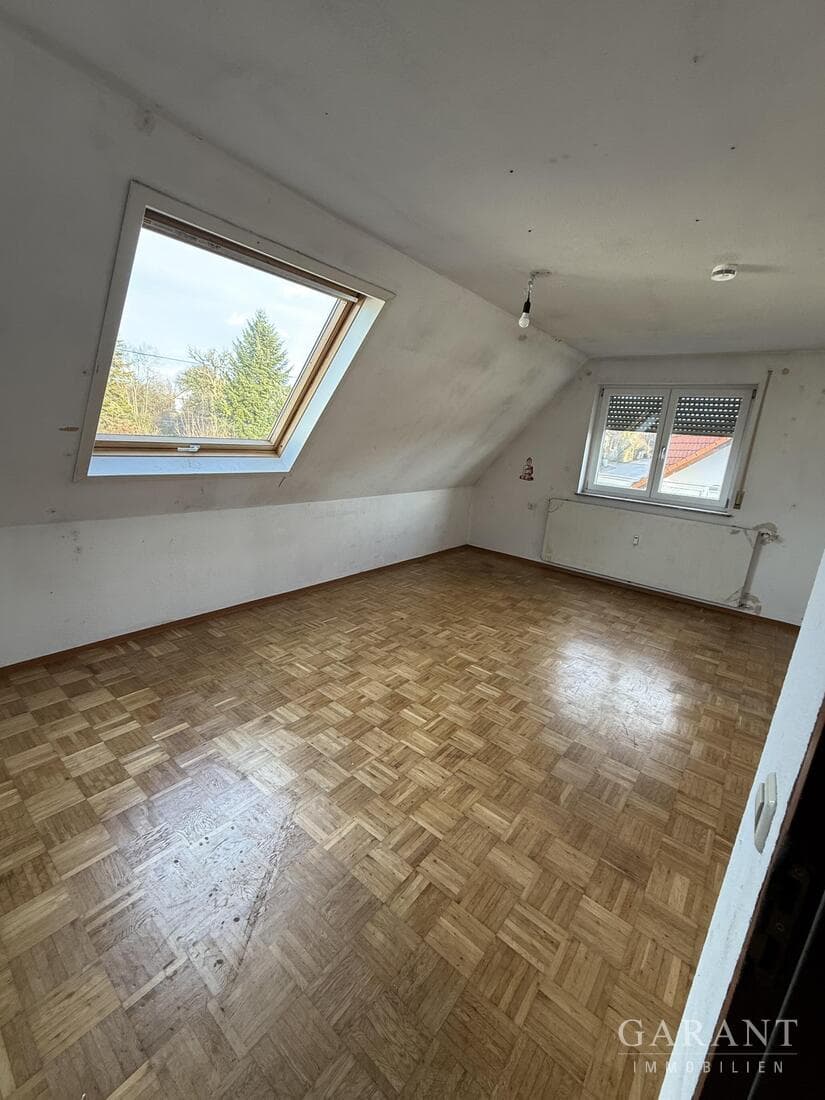 2,5 Zimmer-Dachgeschoss-Wohnung
