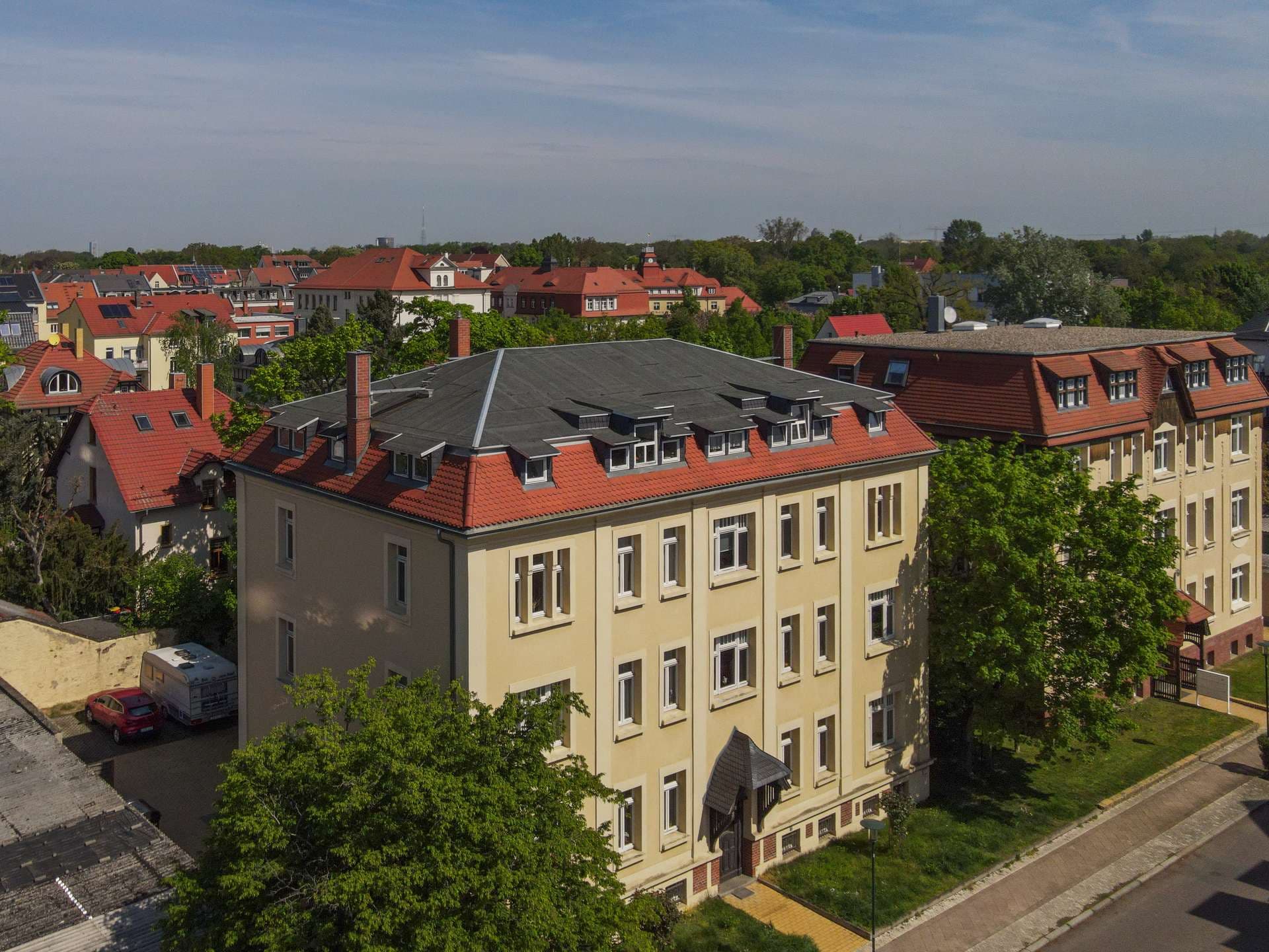 Markkleeberg! Familienfreundliche Altbauwohnung mit 4 Zimmern in begehrter Lage mit Balkon