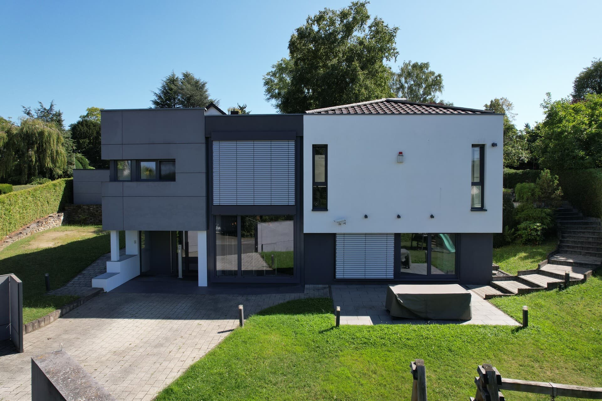 Alter Niederberg - Exklusive Villa mit Pool & Sauna