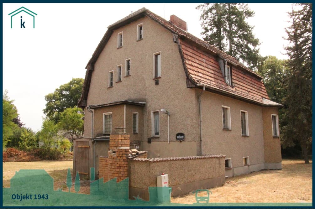 Wohnhaus mit Charm, Souterrain und Nebengebäude auf großem Grundstück in Seenähe