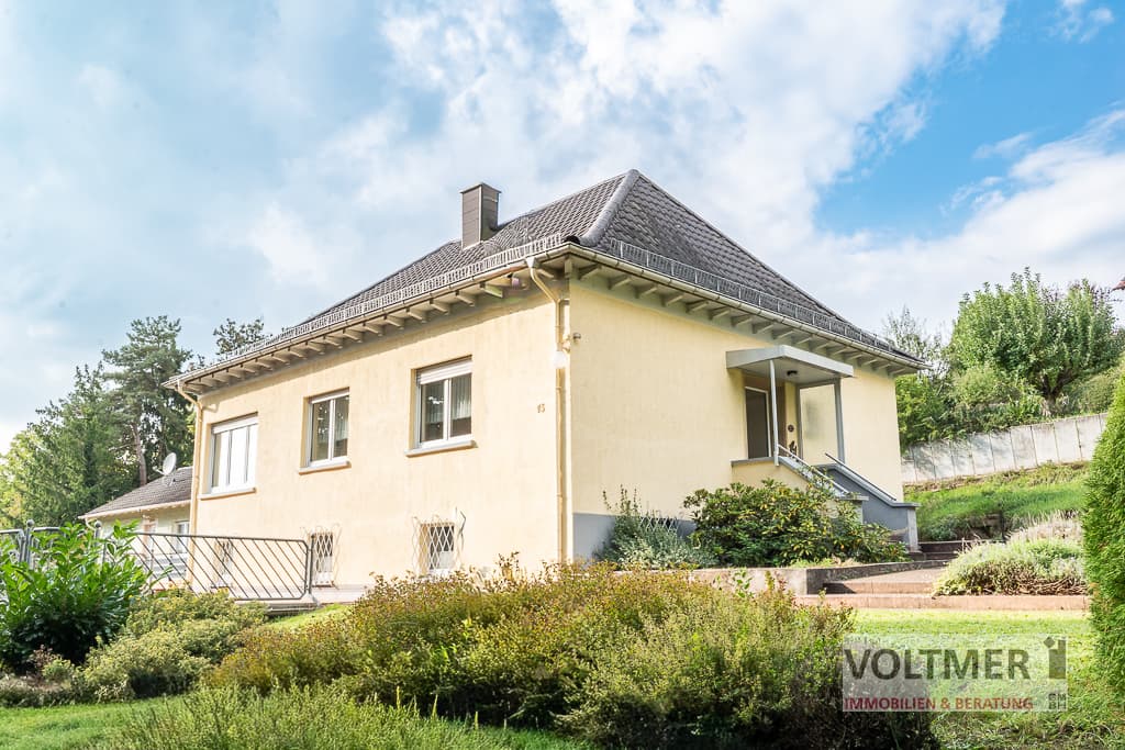 VORTEILSPAKET - zwei Einfamilienhäuser und zwei Garagen als Paket in Einöd zu verkaufen!