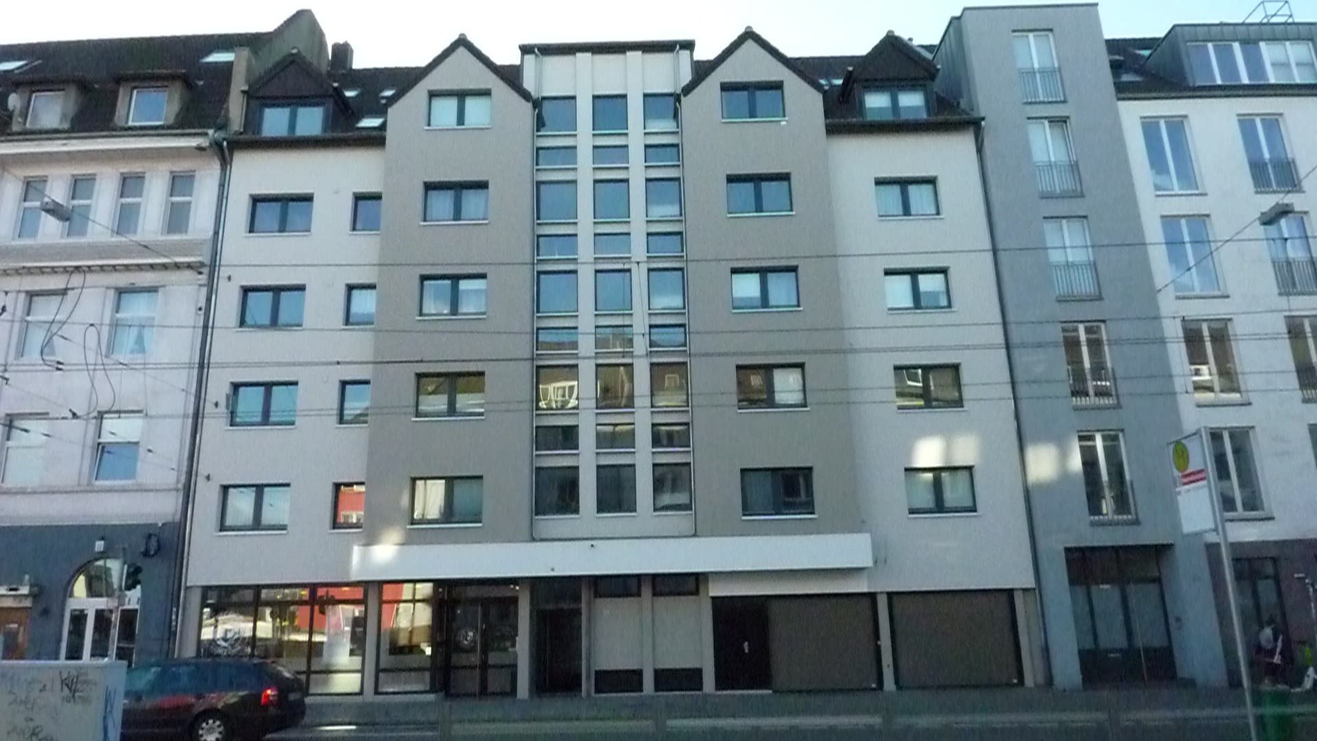 Gewerbe / Wohneinheit / 141qm / Düsseldorf-Bilk