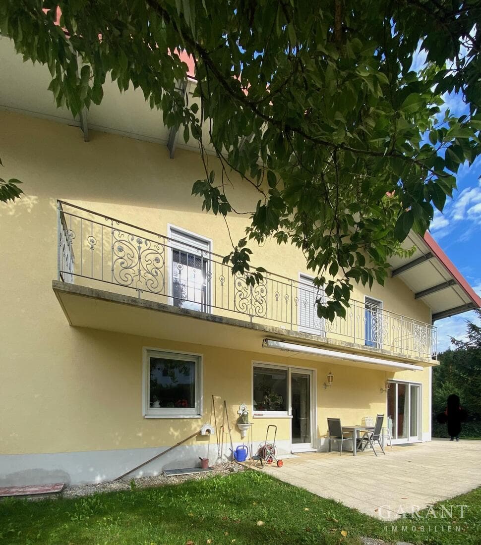 Wohnhaus mit Büro, Werk-/Lagerhalle und Baugrund mit Entwicklungspotenzial!