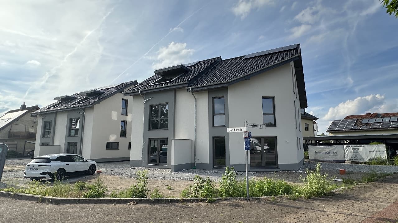 Ihr Traumhaus hautnah erleben - wir laden ein zur Musterhausbesichtigung, 160 m² großes DHH