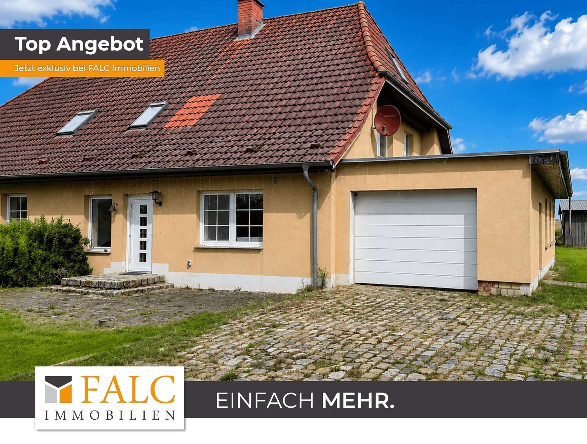 Großzügige Doppelhaushälfte mit ca. 1.500 m² Grundstück und weitem Blick in Görslow
