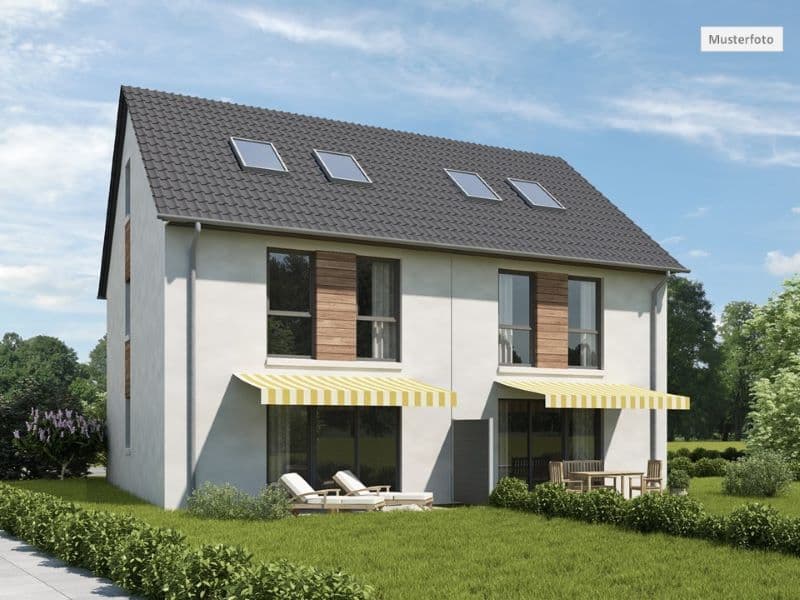 Einfamilienhaus mit Garage, 4 Zimmer - Immobilienkauf ohne Maklerprovision