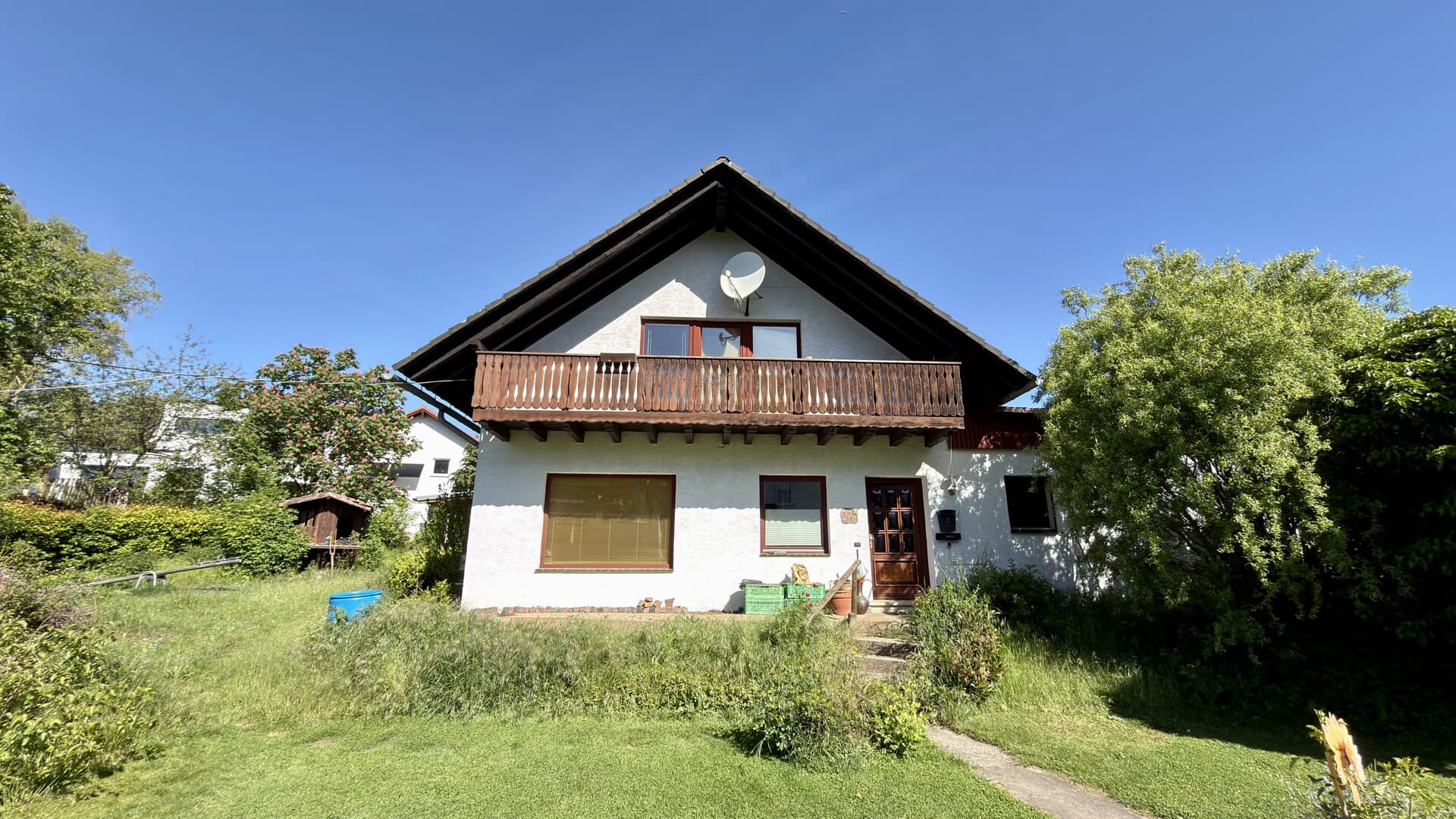 Viel Platz für Wohnen, Hobby und Familie – Wohnhaus mit Garten und zusätzlicher Nutzfläche