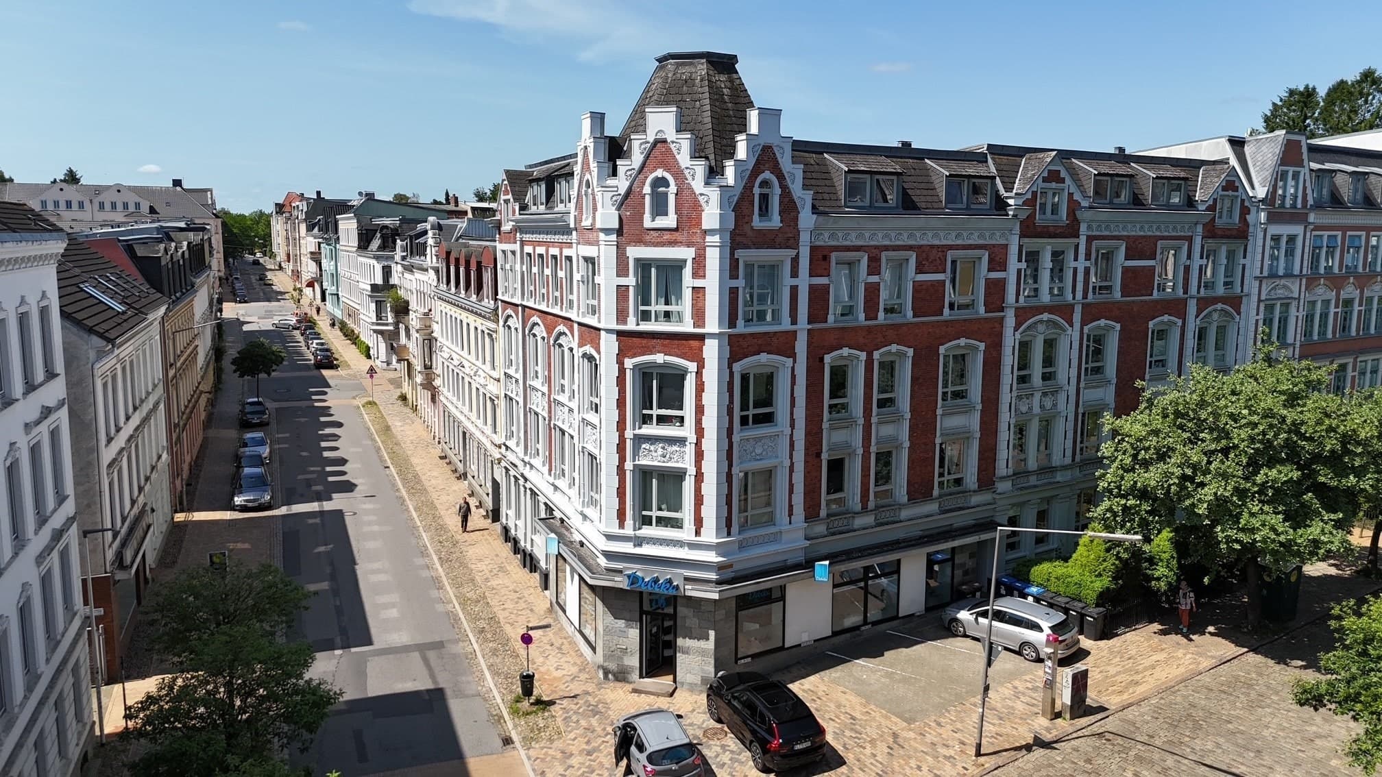 Historischer Charme, starke Rendite – Gut vermietetes Zinshaus am Friesischen Berg