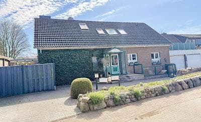 ZWEI EINHEITEN, PV MIT SPEICHER, SONNENGARTEN