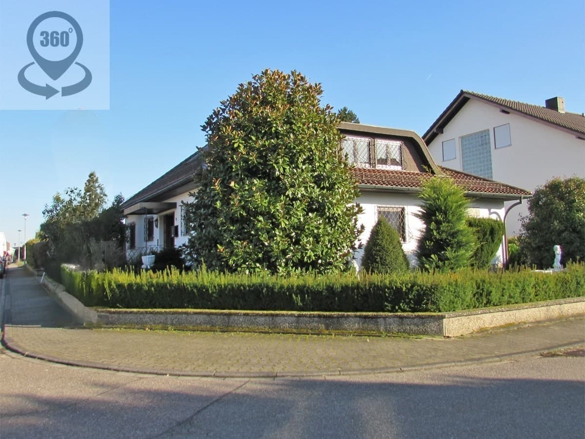 Einfamilienhaus mit viel Platz in Bad Schönborn, OT Langenbrücken!