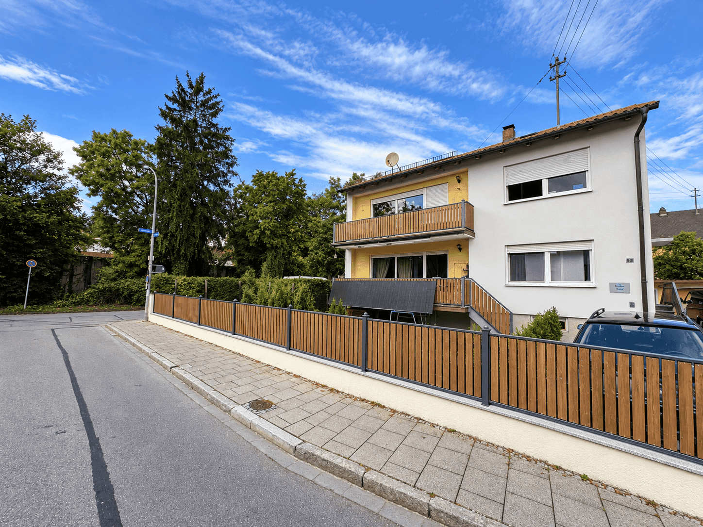 Attraktive 3-Zimmer-Wohnung mit eigenem Garten und Balkon in Karlsfeld zu verkaufen!