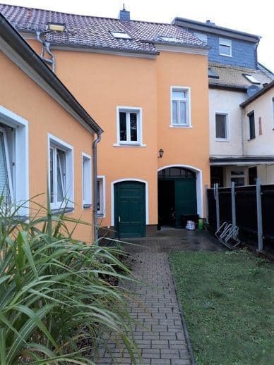 Attraktive 4-Zimmer-Wohnung mit Tageslichtbad in Pegau!