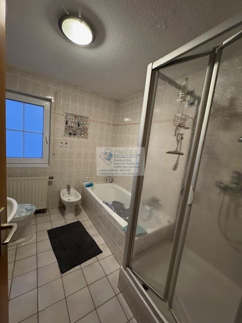 Vermietete 4 Zi ETW im 2 Stock mit Balkon