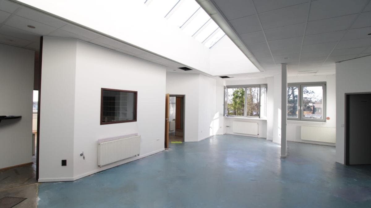 Lichtdurchflutete Büro-/Praxisfläche in Brackwede zu vermieten