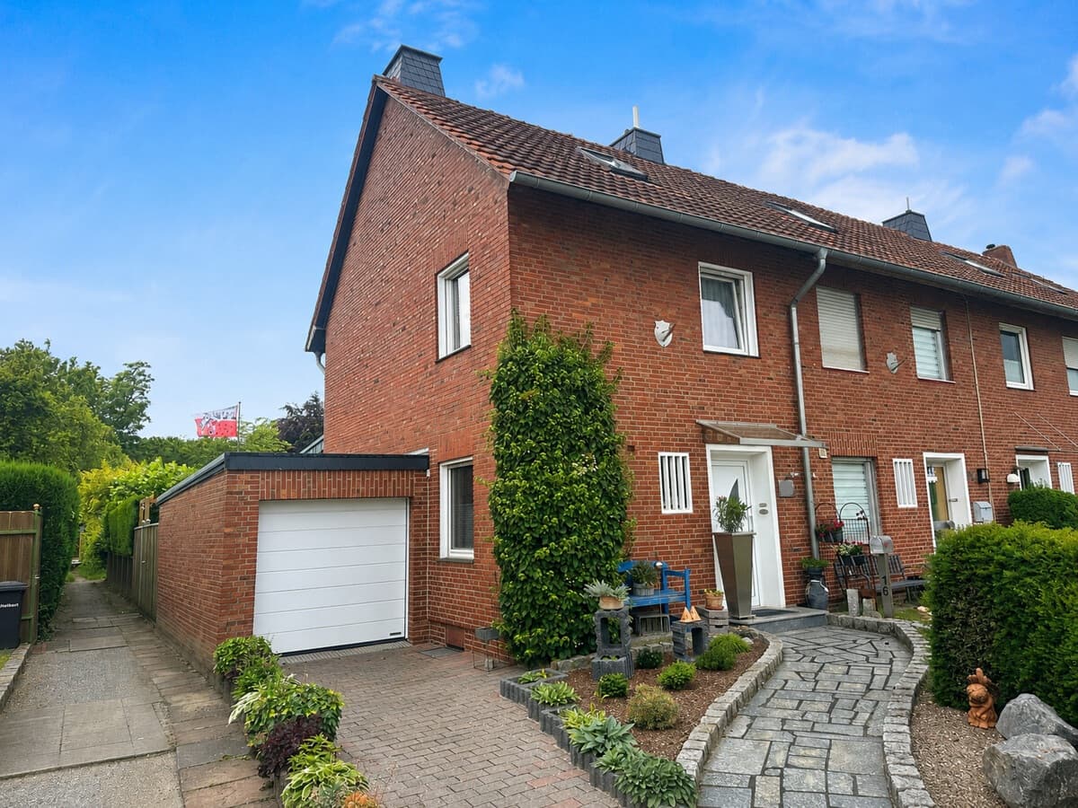 *Reserviert* Charmantes Reihenendhaus mit gepflegtem Ambiente