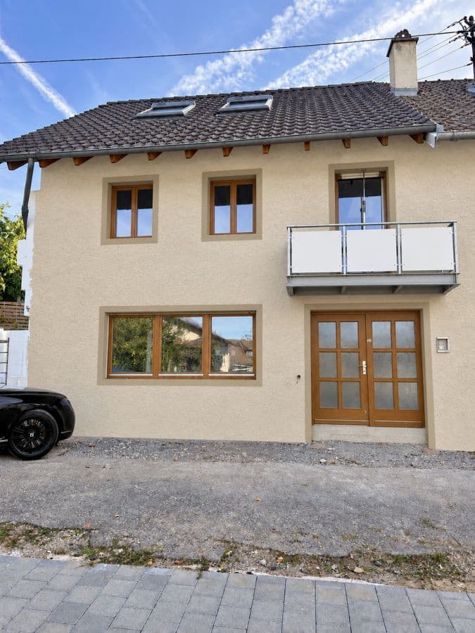 komplett saniertes grosses 165m2 Reihenmittelhaus 5 Zi. Rheinfelden