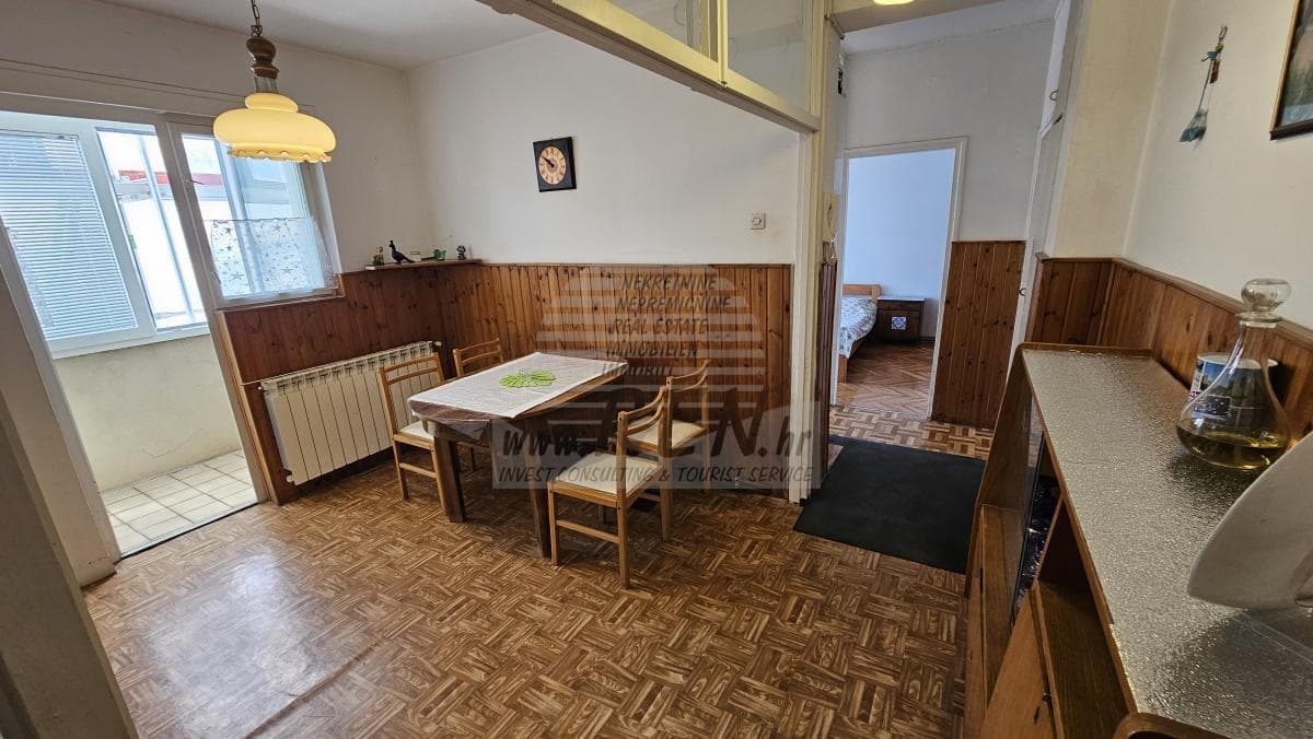 Wohnung im Zentrum von Umag mit Terrasse zum Meer – 2 Schlafzimmer
