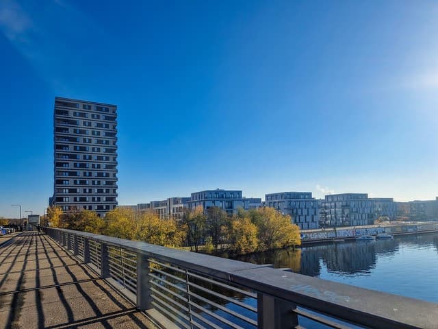 Helle 2-Zimmer-Wohnung mit Balkon – barrierefreie Objektgestaltung – provisionsfrei