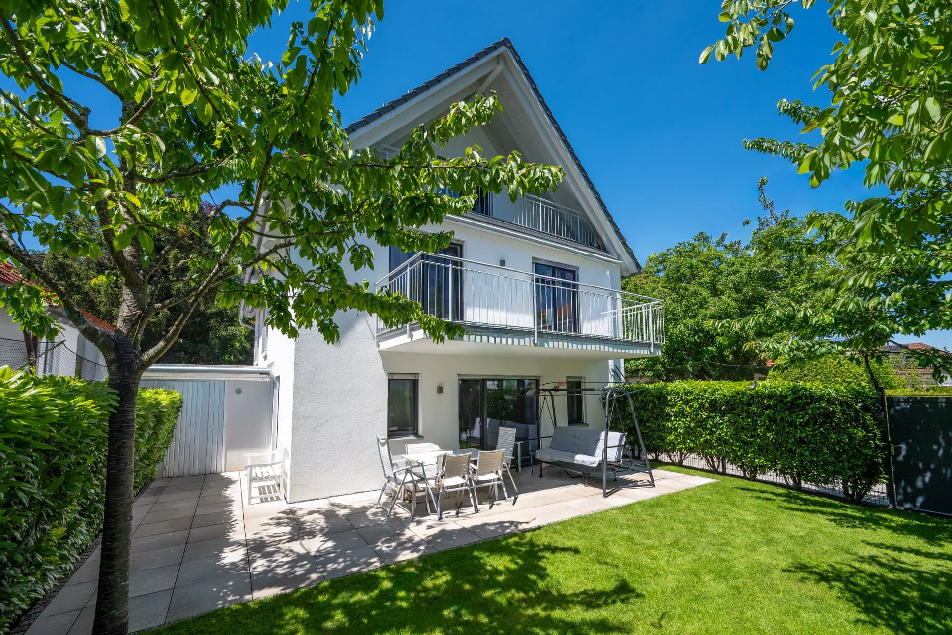 AIGNER - Hochwertig & energieeffizient: Einfamilienhaus in zentraler Lage von Starnberg