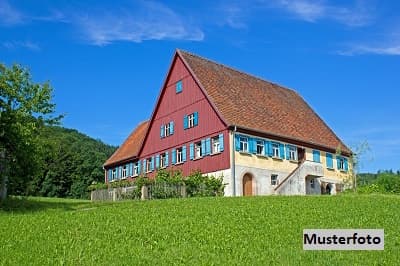Ehem. landwirtschaftliches Anwesen