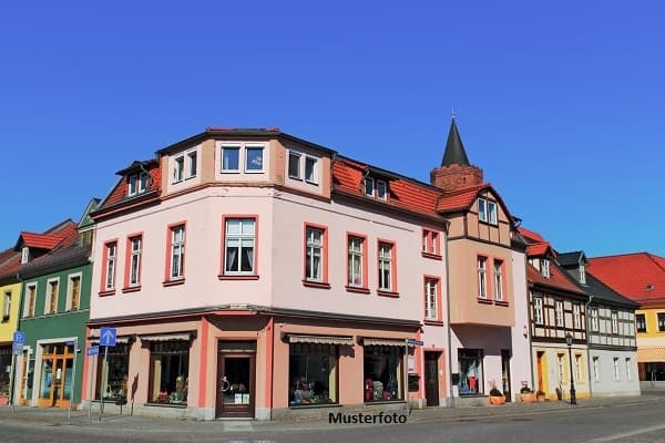 Wohn-/Geschäftshaus (2 Wohnungen, Gewerbeeinheit) + Kapitalanlage