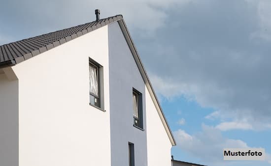 Einfamilienhaus mit Garage in familienfreundlicher Wohnlage
