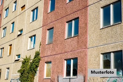 2 Mehrfamilienhäuser (16 Wohnungen) + provisionsfreie Kapitalanlage +