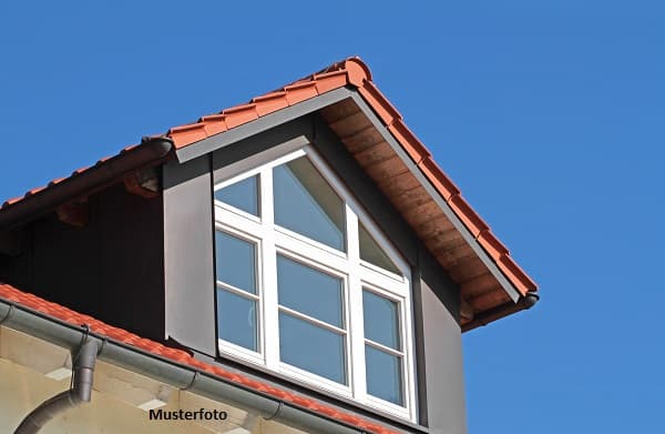 Für Paare - 2-Zimmer-Wohnung nebst Dachterrasse