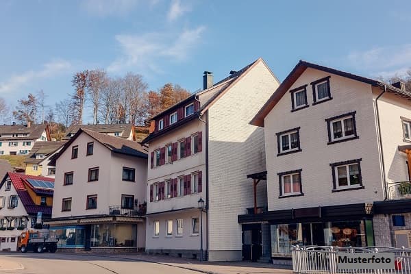 Wohn- und Geschäftshaus (2 Wohnungen, Laden) - Kapitalanlage