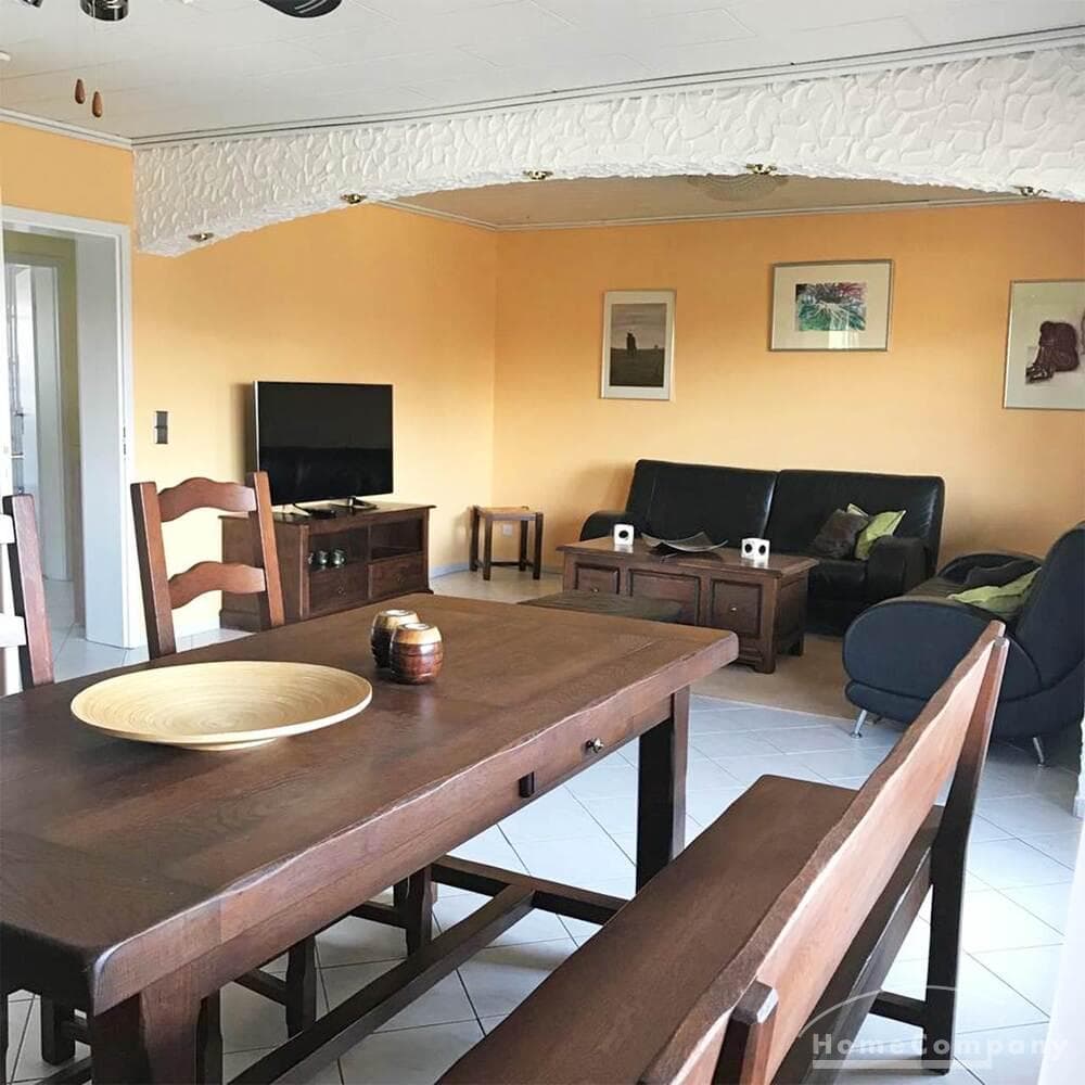 5 Zi.Whg, möbliert, 1. OG Im 2 Famienhaus, hochwertige Ausstattung