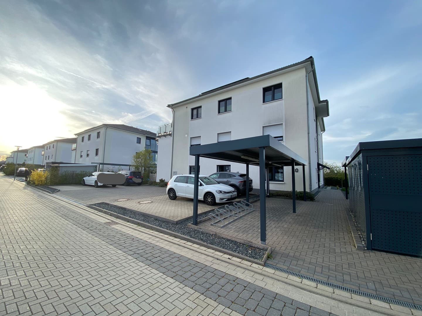 Wunderschöne Penthouse Wohnung inkl. Stellplatz & 37qm Dachterasse