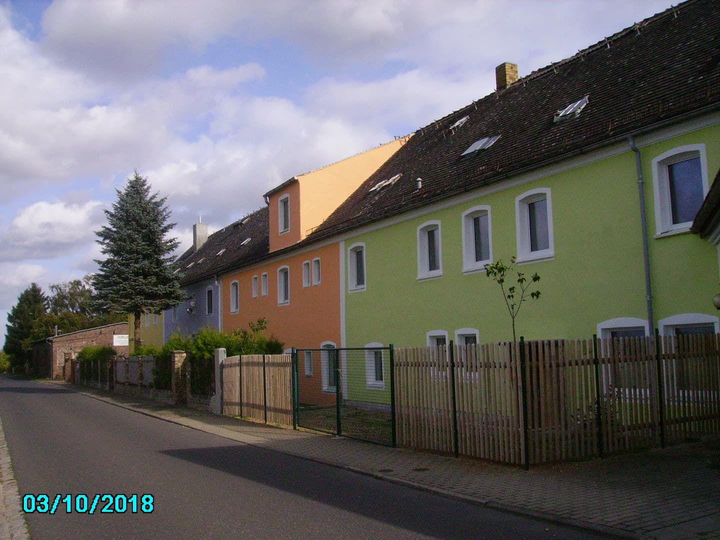 MFH -10 WO -550qm - TEILRENOVIERT- 06679 GRANSCHÜTZ -300000€