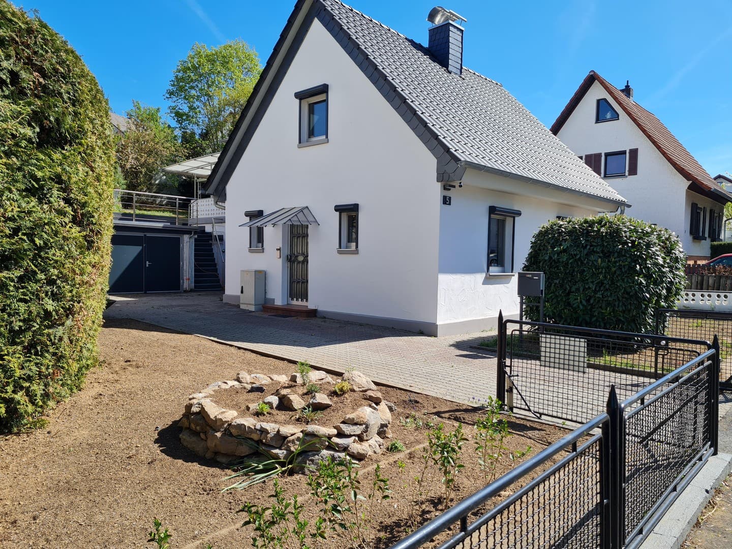 Traumhaftes 1 Familien Haus freistehend mit großem Garten in Gelnhausen
