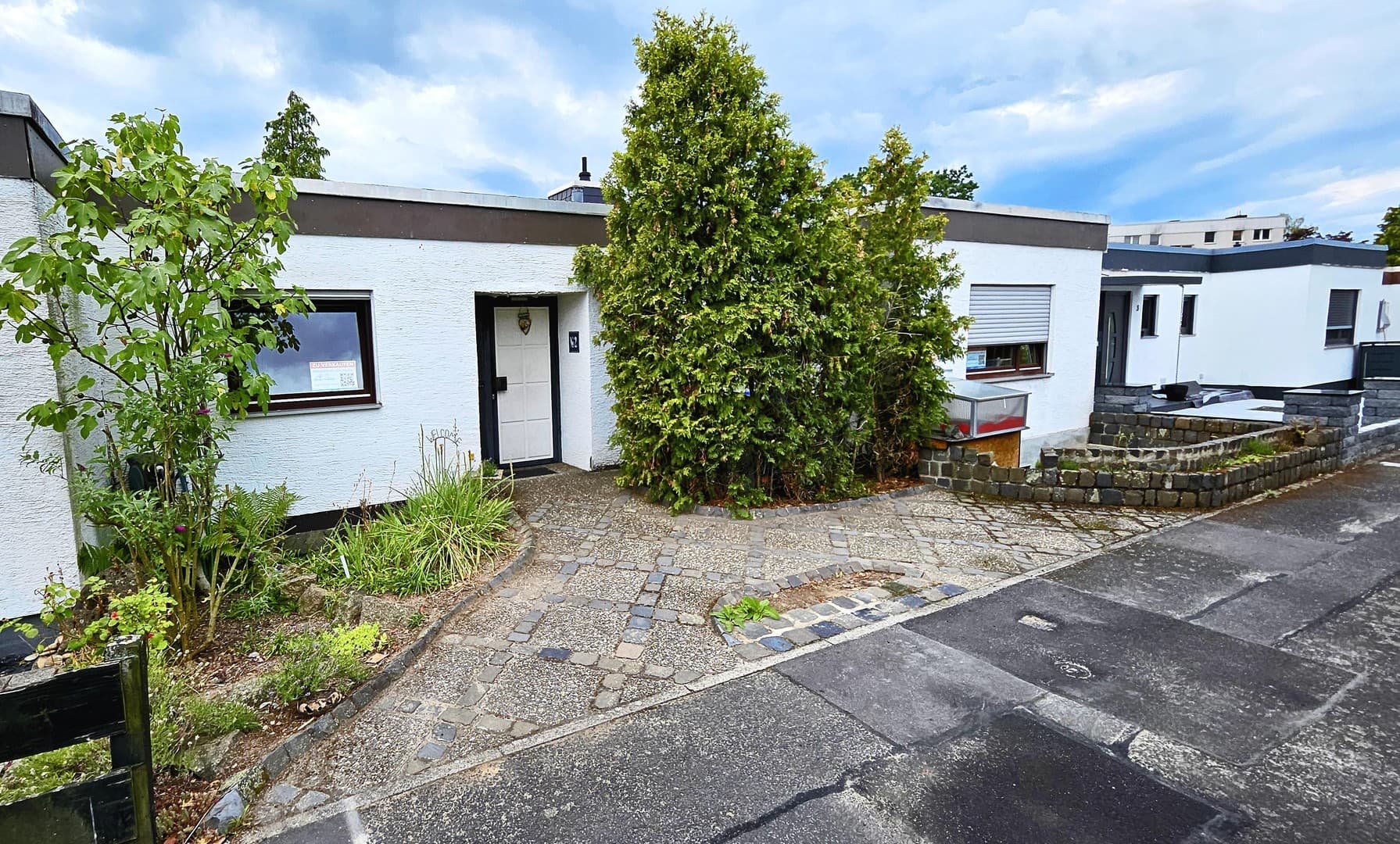 Barrierefreier Bungalow · ca. 190 m² nutzbare Fläche · ruhige Wohnlage · vielseitiges Wohnkonzept