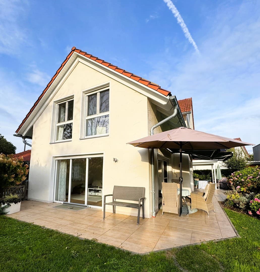 Einfamilienhaus - gepflegt, lichtdurchflutet - Wärmepumpe