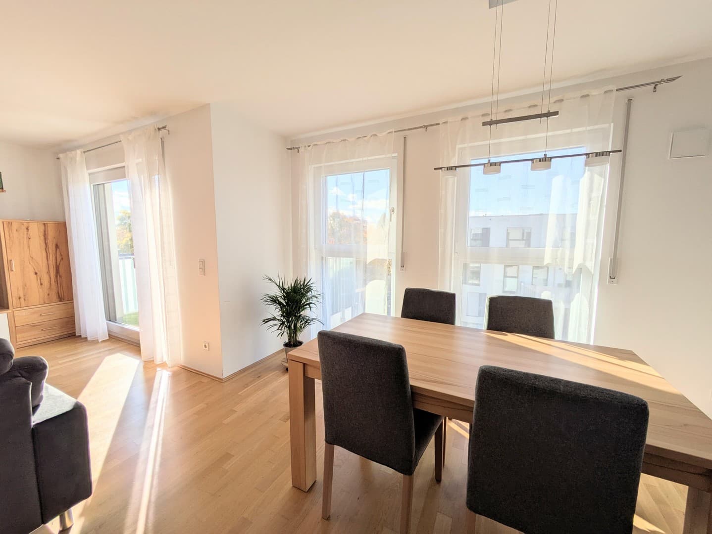 Helle 4-Zimmer-Wohnung mit Balkon in Top-Lage von Nürnberg-Thon