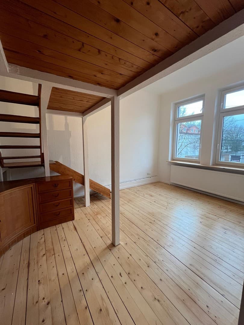 Schöne kleine Wohnung mit Empore
