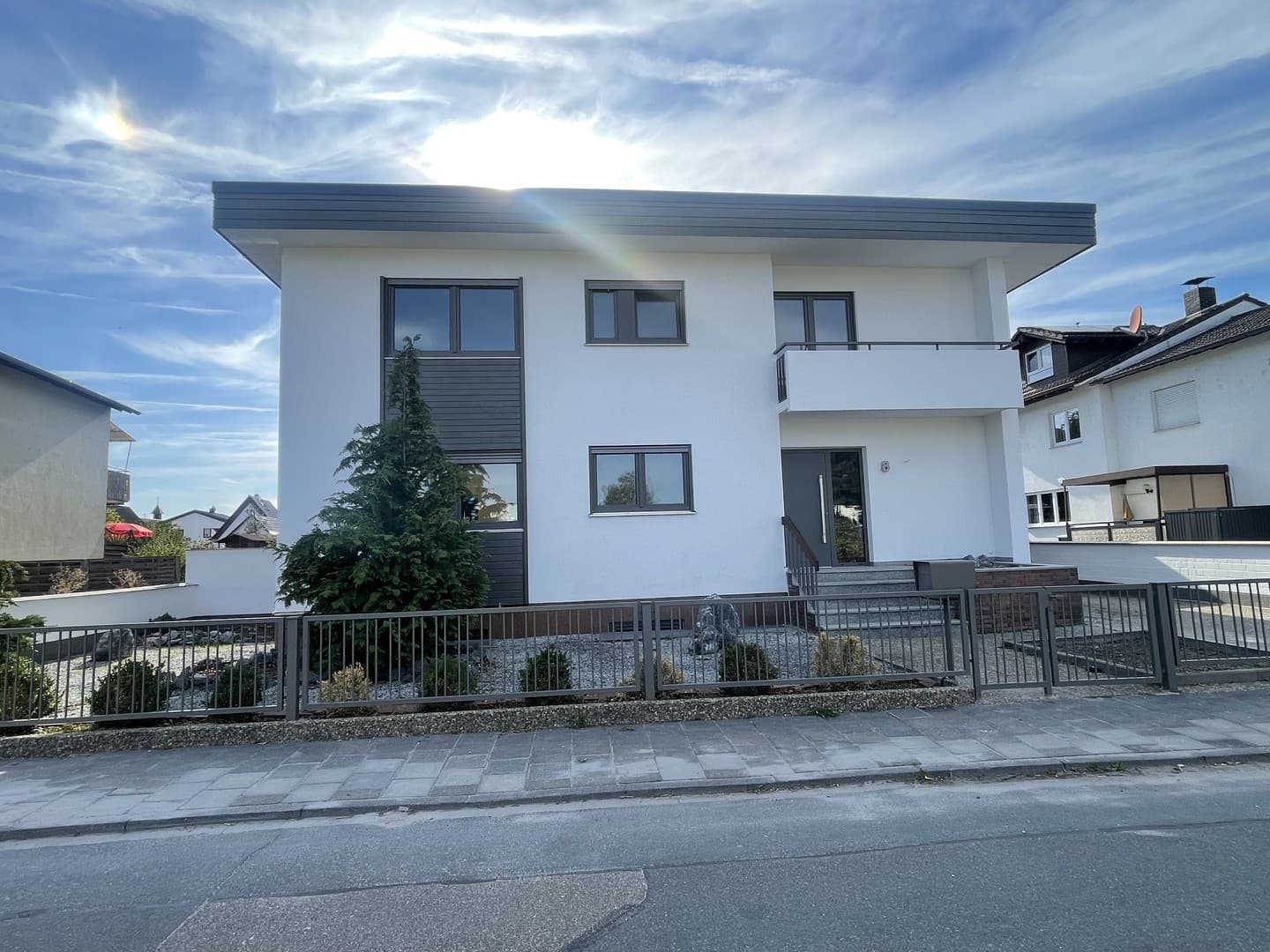 Wunderschönes Einfamilienhaus - Kernsaniert - viel Platz für die ganze Familie - ohne Markler !