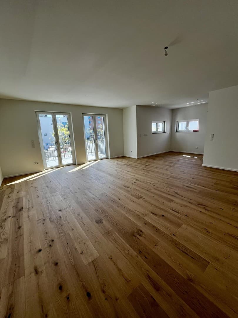 Erstbezug in Frechen: Moderne 4-Zimmer-Wohnung mit Balkon und hochwertiger Ausstattung