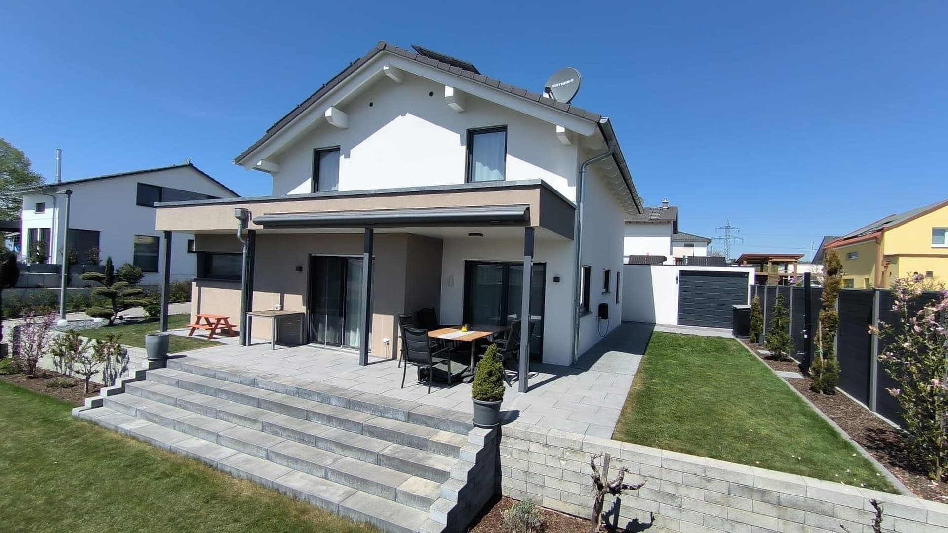 Stilvolles KfW-40+-Einfamilienhaus – modern, energieeffizient & provisionsfrei!