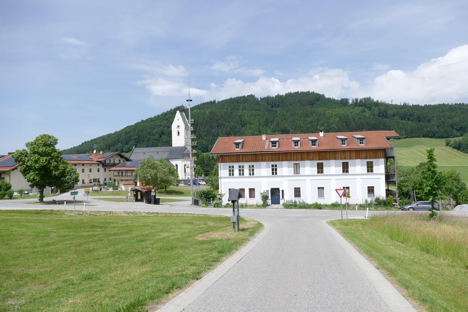 Provisionsfrei: Eigentumswohnung am Samerberg – Wohnen inmitten der Natur