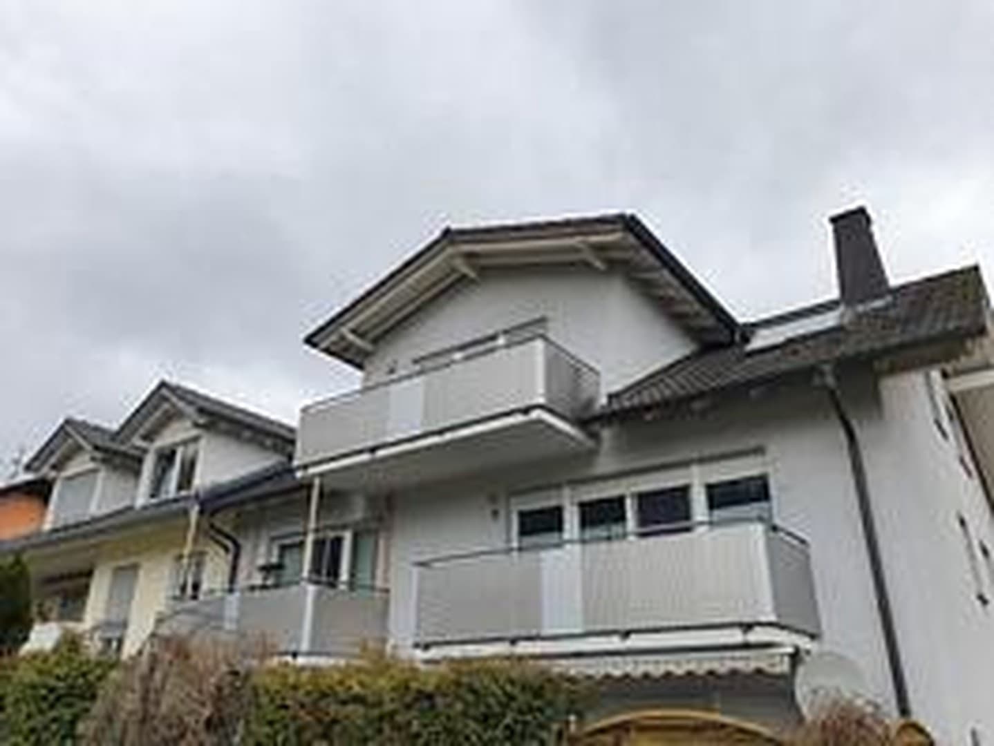 Mehrfamilienhaus