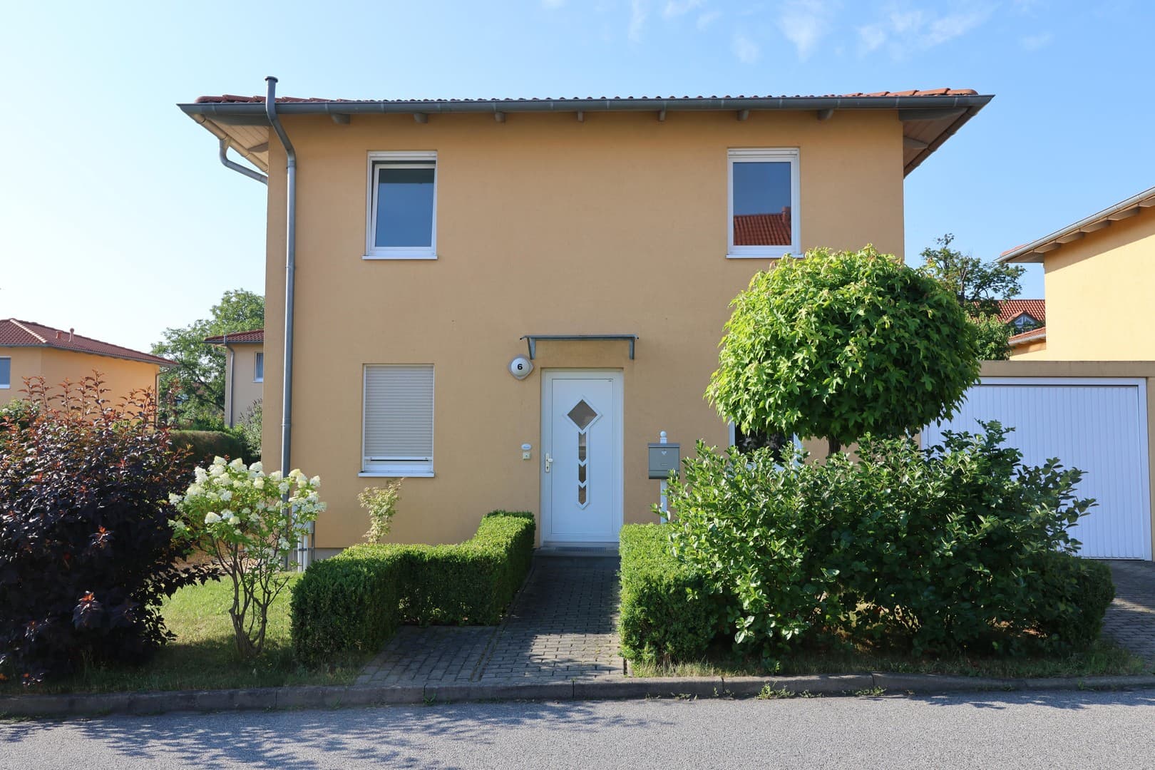 Modernes Einfamilienhaus in Dresden-Naußlitz – Garten, Garage & ruhige Lage