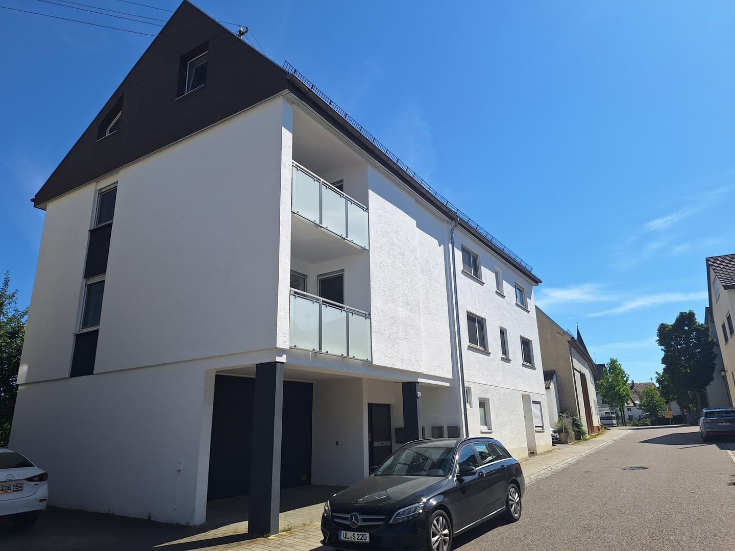 Langenau Göttingen Provisions FREIE 3,5 Zimmer Wohnung 2 OG Letzte Wohnung