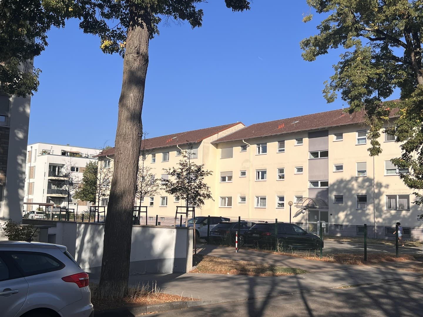5-Zimmer-Eigentumswohnung mit 138,89 m², Balkon & 2 Stellplätzen in Hanau-Tümpelgarten.