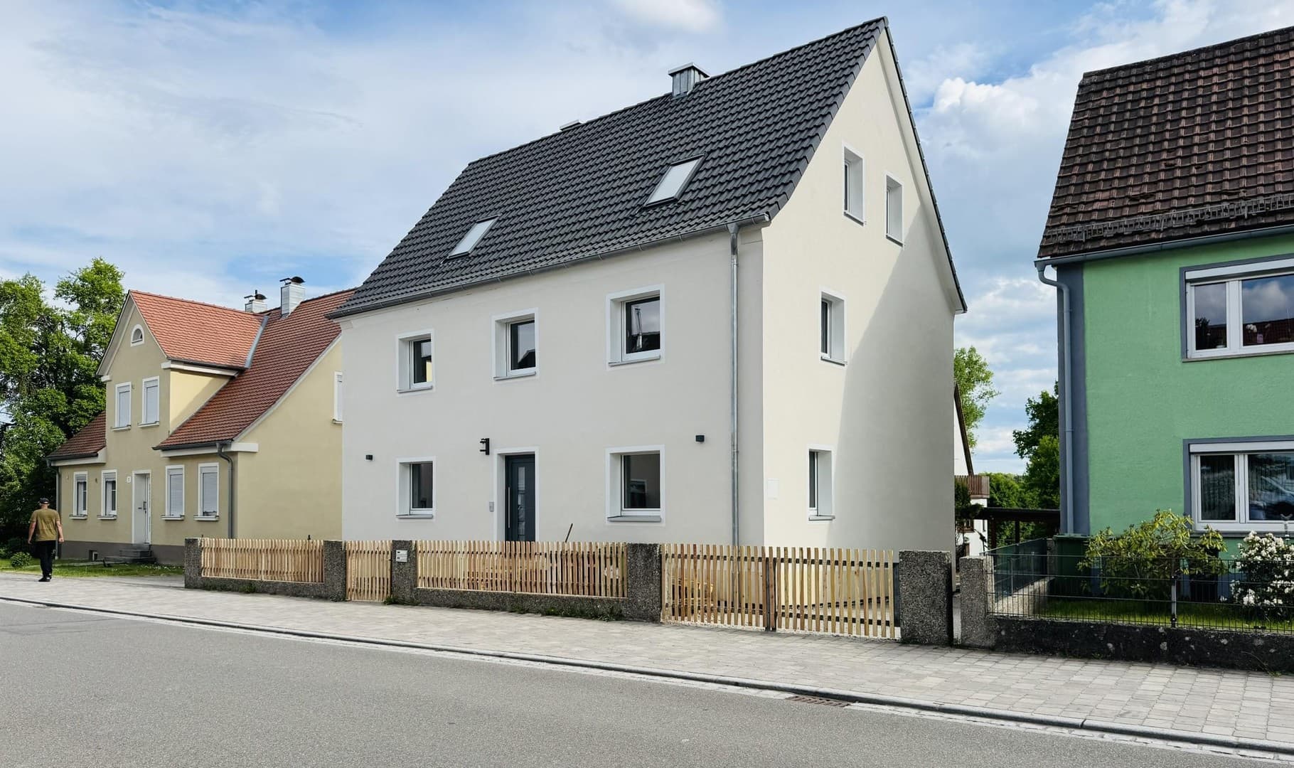 Modernisierte 3-Zi.-Wohnung mit Terrasse – Erstbezug nach Kernsanierung