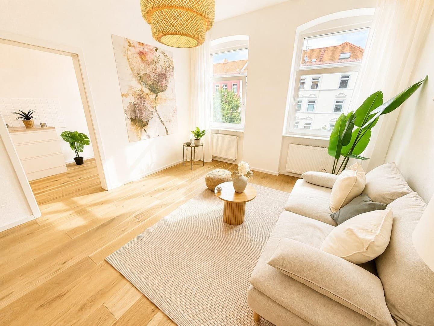 Helle und freundliche 2-Zimmer-Wohnung in Top-Lage mit Balkon | Bezugsfrei