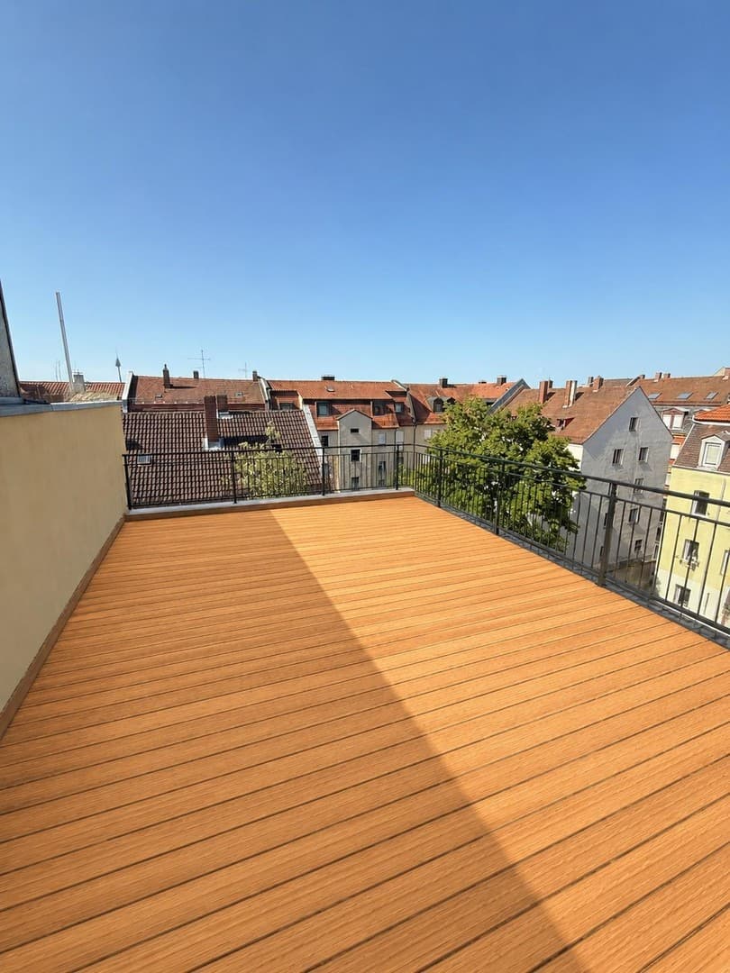 Erstbezug DG Wohnung mit traumhafter Dachterrasse